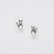 Load image into Gallery viewer, Cat Boxed Earrings Card