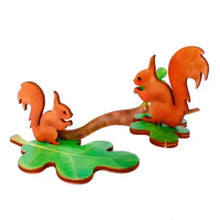 Load image into Gallery viewer, Squirrel 3D Pop Up Wooden Postcard