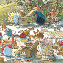 Load image into Gallery viewer, Picnic Time By Brambly Hedge Pack of 8 Notecards
