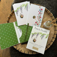 Load image into Gallery viewer, Bees &amp; Flowers Box 8 Notecards

