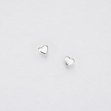 Load image into Gallery viewer, Bear Hugs Boxed Silver Earring Card
